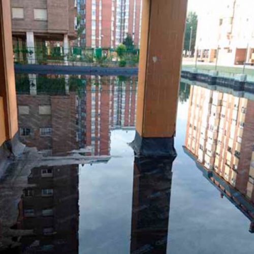 Impermeabilización y pulido de pista deportiva Cover